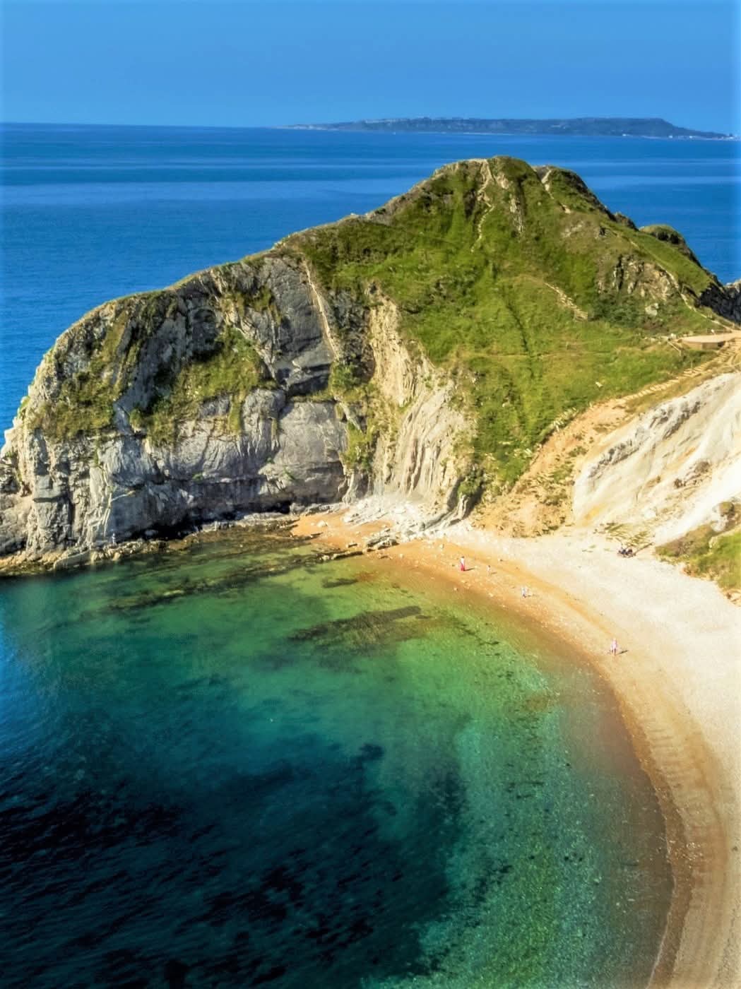 Man o' War Cove, Dorset-UK.