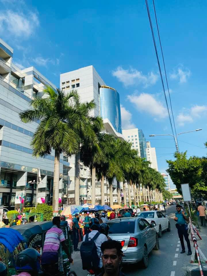 বসুন্ধরা সিটি শপিং কমপ্লেক্স ঢাকা, বাংলাদেশ।