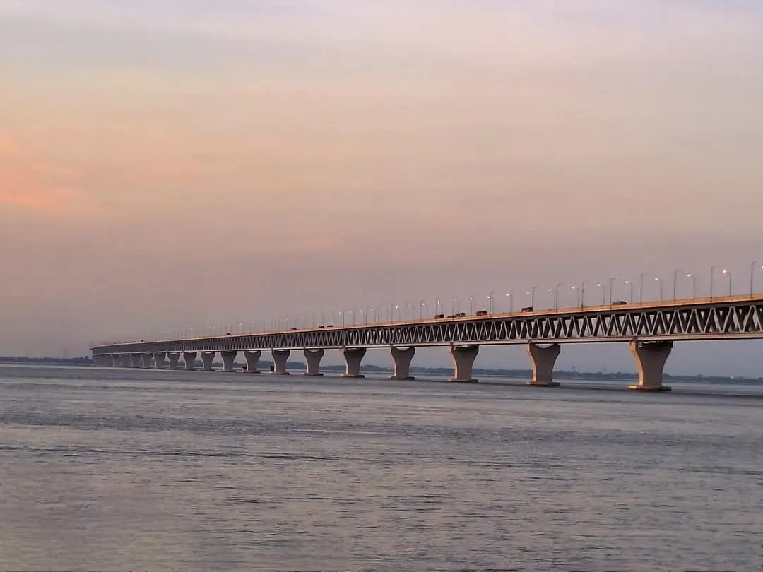 পদ্মা সেতুর সুন্দর দৃশ্য।