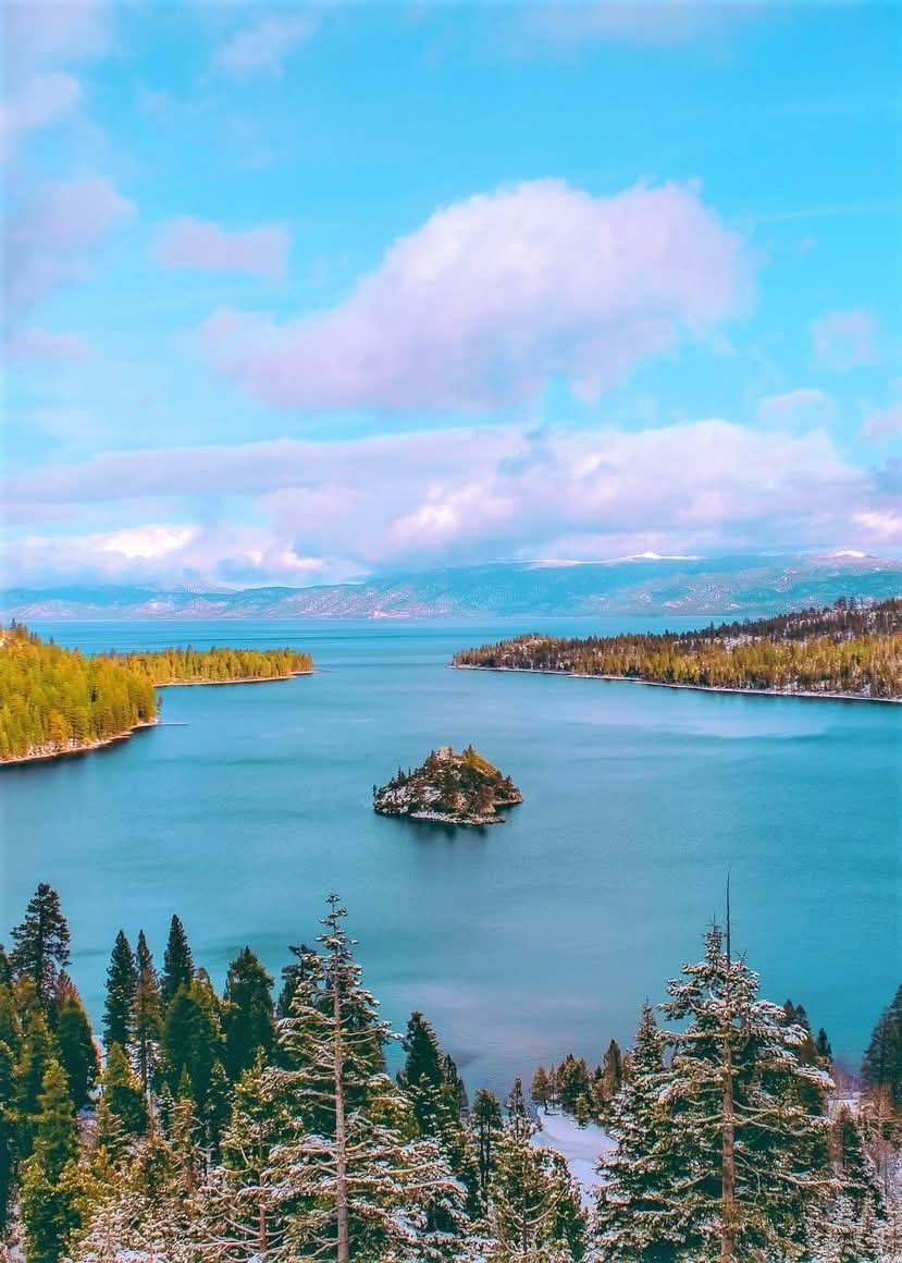 Emerald Bay State Park, California, USA.