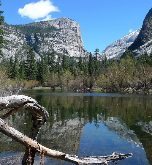 Mirror Lake, Calironia, USA.