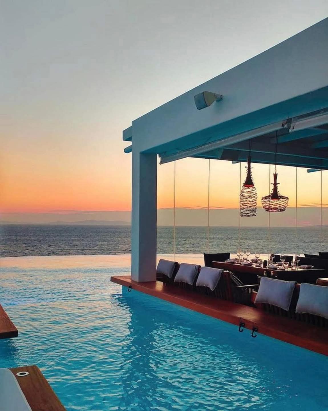 Cavo Tagoo Mykonos, Greece 😍
