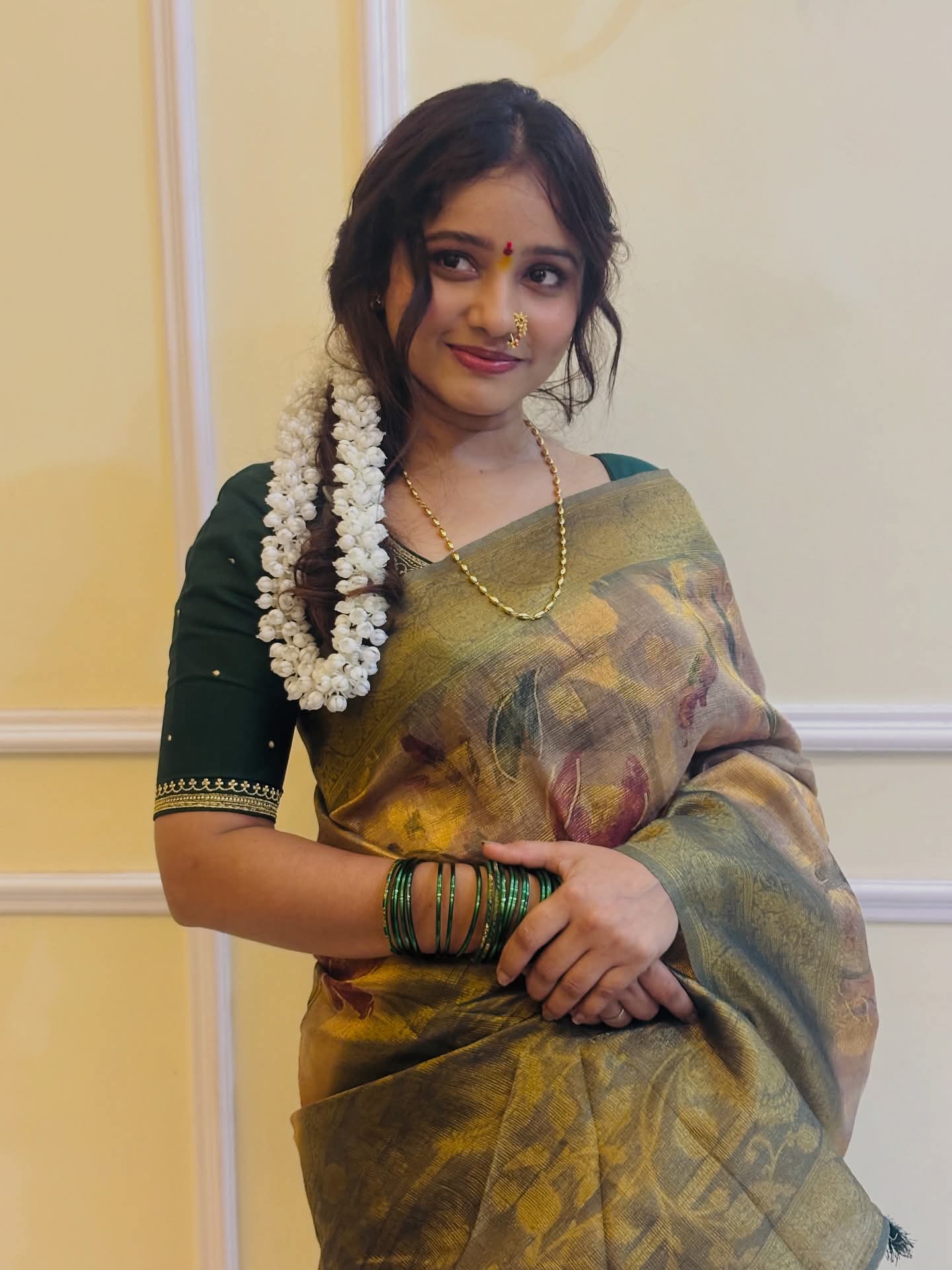 Shilpa Thakre - Indian Saree Beauty