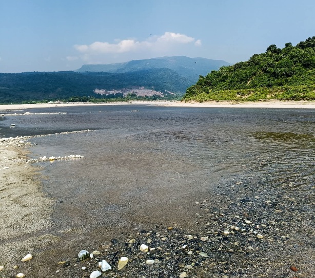 ভোলাগঞ্জ সাদা পাথর, সিলেট, বাংলাদেশ।