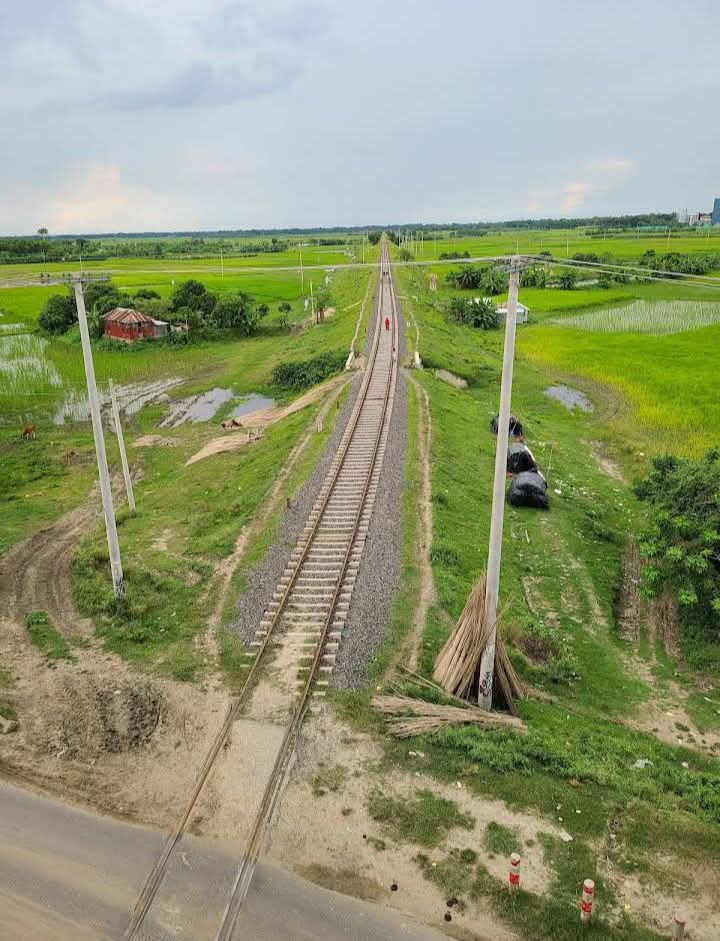 ভাটিয়াপাড়া রেললাইন, কাশিয়ানী, গোপালগঞ্জ, বাংলাদেশ।