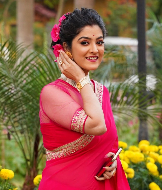 Sweta Mou Bhattacharya - Indian Saree Beauty