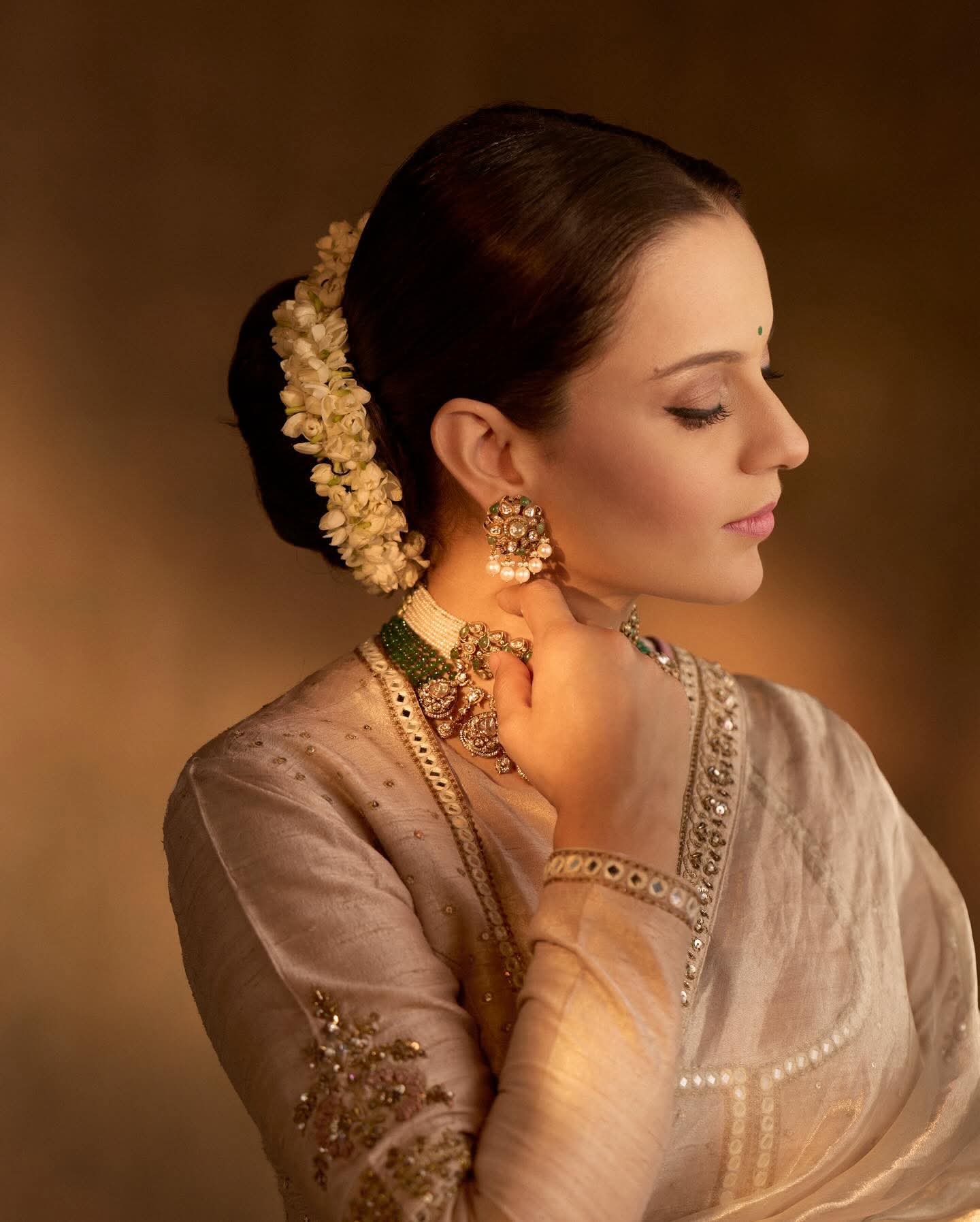 Kangana Ranaut - Indian Saree Beauty