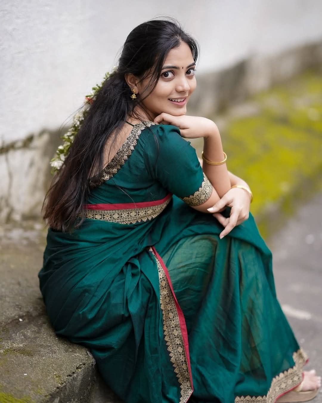 Jeevan Priya - Indian Beautiful Actor - Indian Saree Beauty