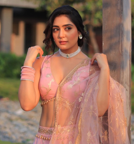 Anjali Tatrari - Indian Beautiful Model