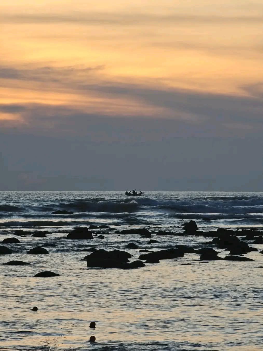 ইনানি, কক্সবাজার, বাংলাদেশ। 🌊