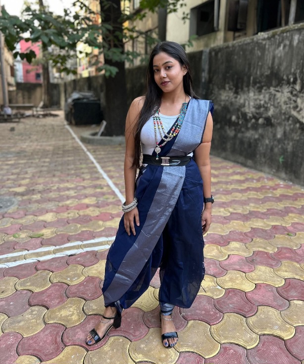 Riya Das - Nauvari Saree Draping - Nauvari Saree Beauty - Nauvari Saree Lover - Nauvari Saree Style - Nauvari Saree Sondori - Wedding Outfits for Women - Saree Designs Party Wear