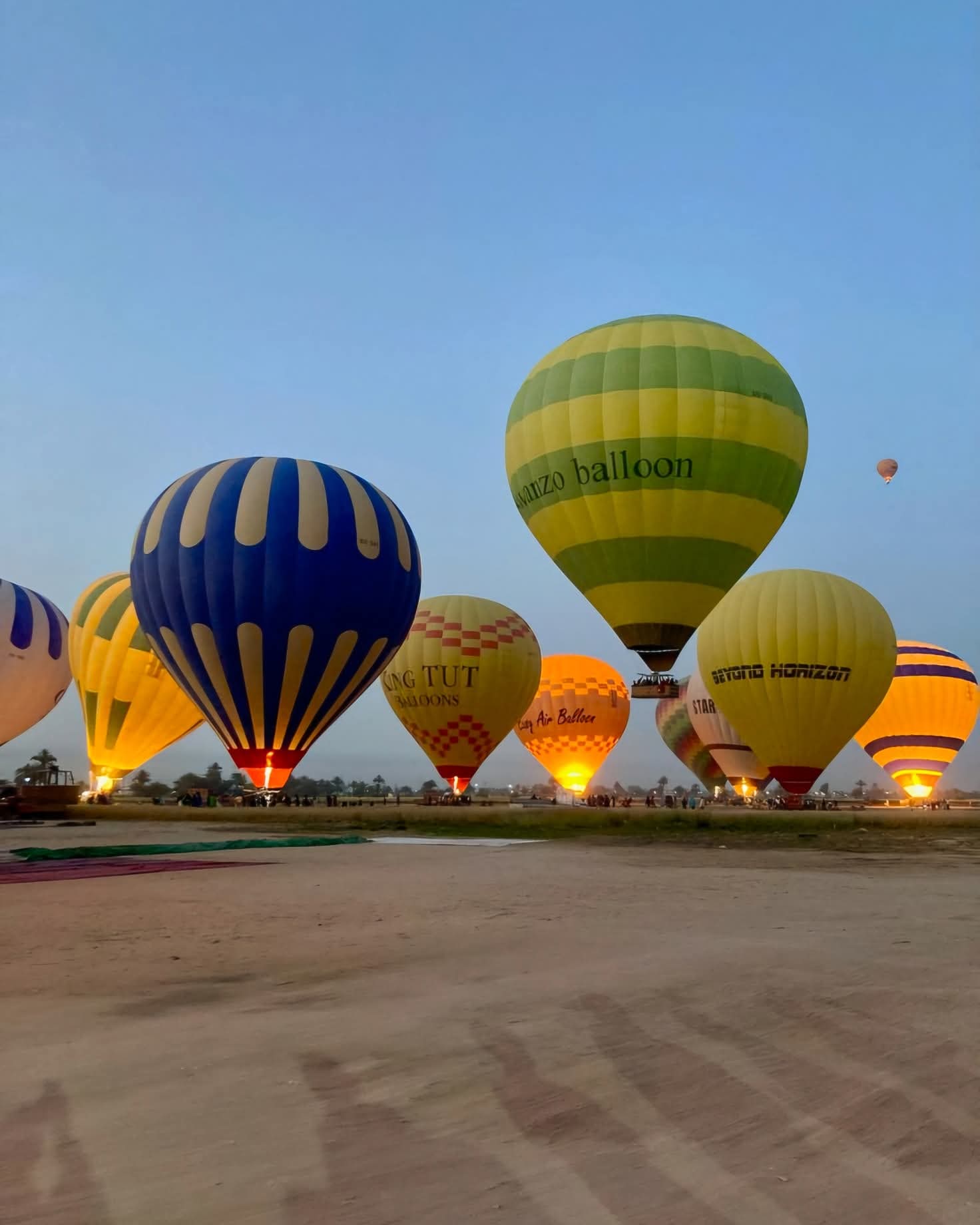 Hot balloon, River Nile, Egypt