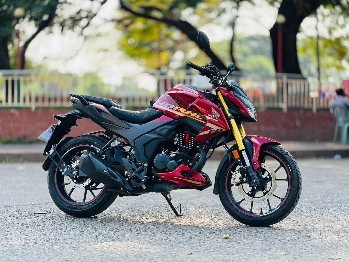 Honda Hornet 2.0 Red Review | Honda Hornet 2.0 Price In Bangladesh | Honda Hornet 2.0 Price In India | Honda Hornet Price