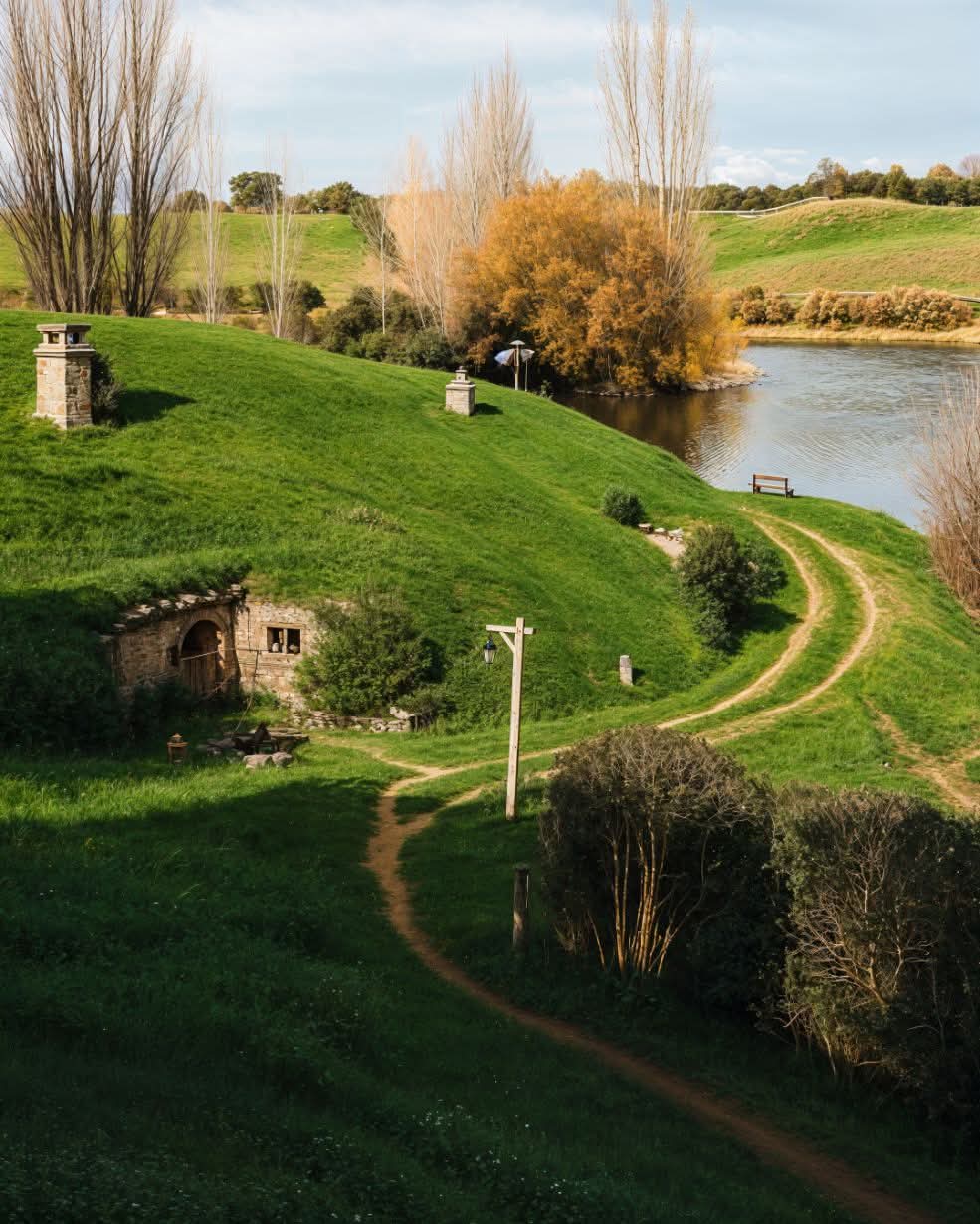 🌿 Hobbit-like dwelling in Matamata, New Zealand!