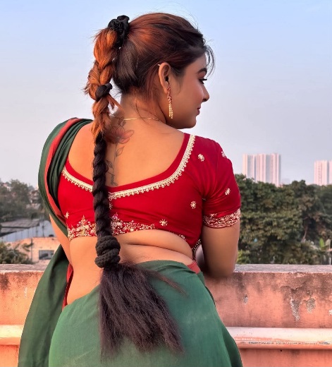 Dipti Sahani - Indian Saree Blouse Model - Indian Backless Blouse Design - Indian Saree Shoot - Indian Green Saree Beauty - Indian Red Blouse Beauty - Indian Backless Blouse Fashion - Indian Hot Woman Photo - Red Blouse Lover - Indian Blouse Style - Indian Saree Photoshoot