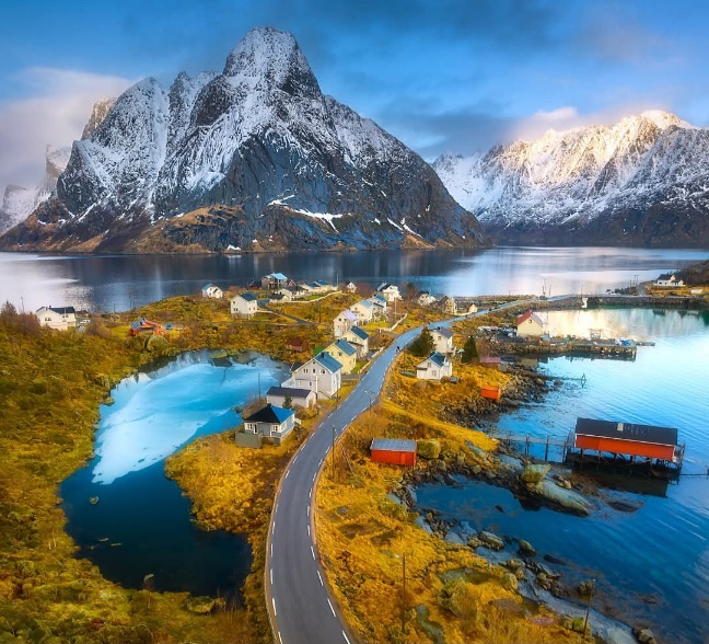 Reine, Norway 🩶