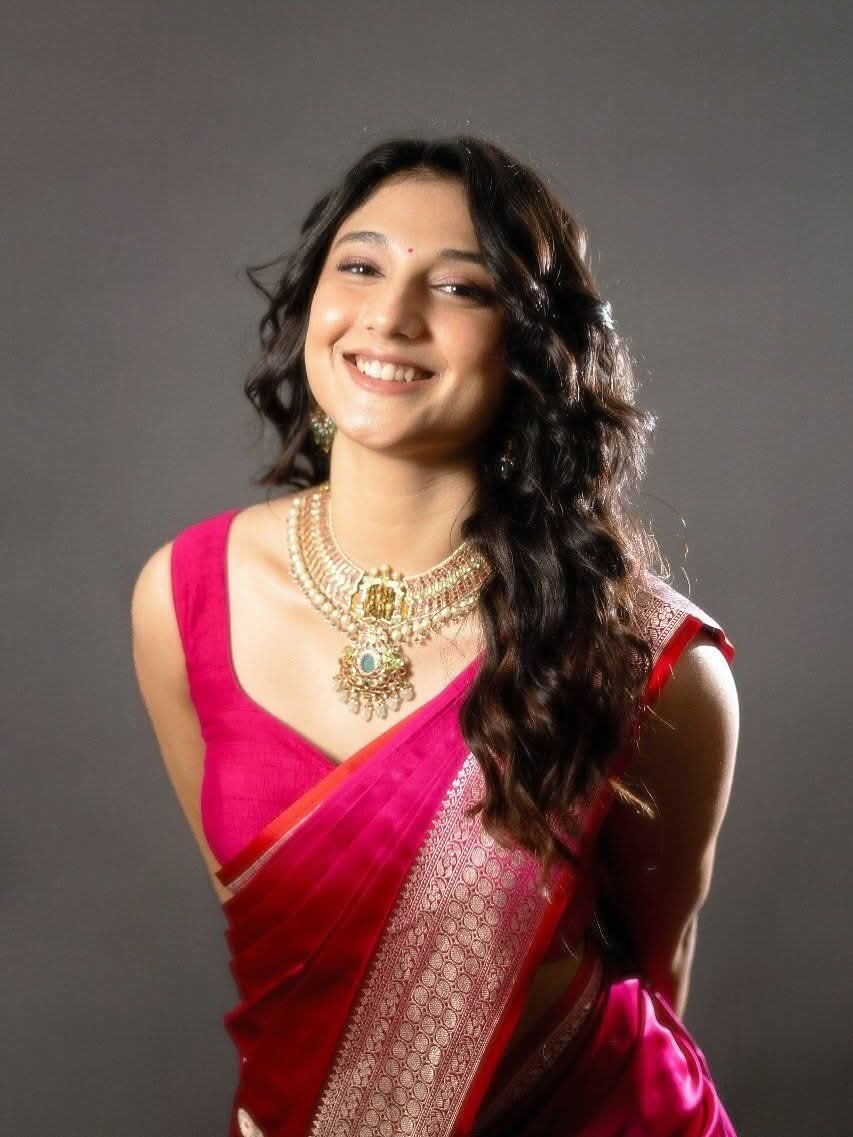 Ritika Nayak - Indian Saree Beauty - Indian Hot Saree Model - Indian Saree Lover - Indian Blouse Lover - Indian Hot Actor Photo - Indian Saree Shoot - Indian Saree Blouse Fashion - Indian Blouse Design - Indian Saree River - Indian Saree Sondori - Indian Saree Blouse Style - Indian Saree Photoshoot