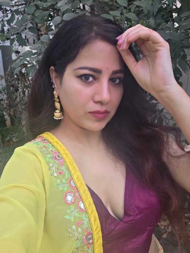 Priyanka Agrawal - Indian Saree Beauty - Indian Saree Style - Indian Saree Shoot - Indian Blouse Style - Indian Hot Girl Photo - Indian Blouse Fashion - Indian Saree Sondori - Indian Saree Blouse Model - Indian Saree Sondori - Indian Saree Blouse Photoshoot