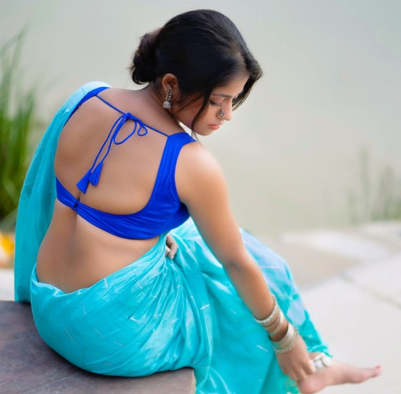 Raisree Duttaa - Indian Saree Blouse Model - Indian Backless Blouse Design - Indian Saree Shoot - Indian Saree Beauty - Indian Blouse Beauty - Indian Backless Blouse Fashion - Indian Hot Leady Photo - White Blouse Lover - Indian Blouse Style - Indian Saree Photoshoot