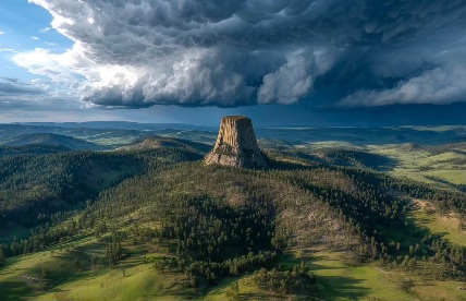 Devils Tower National Monument in Wyoming 😲😍