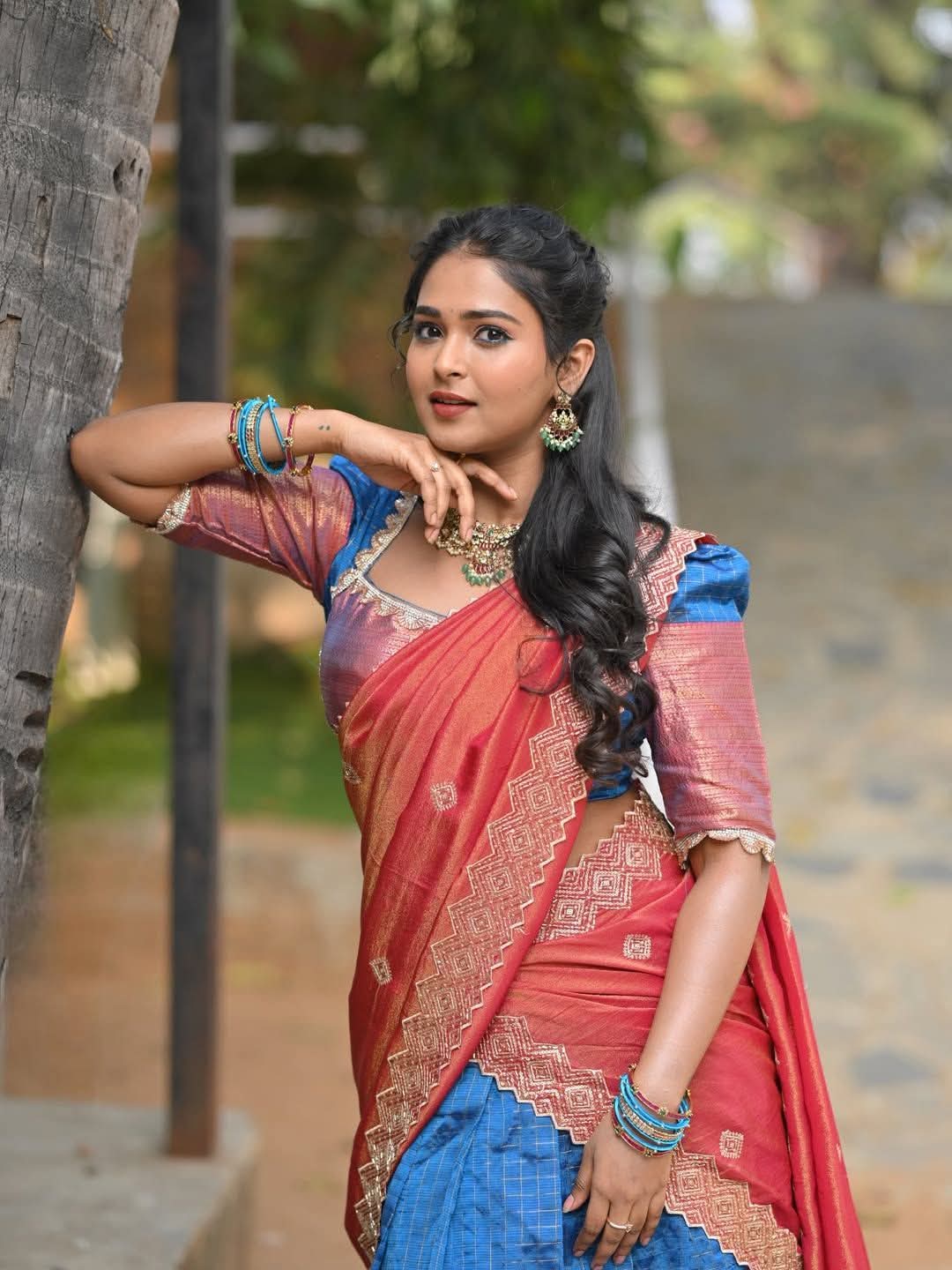 Bhavana Lasya - Indian Saree Look - Indian Saree Model - Indian Saree Beauty - Indian Blouse Lover - Indian Saree Lover - Indian Saree Shoot - Indian Beautiful Girl Photo - Indian Saree Sondori - Bongo Saree Beauty - Indian Saree Photoshoot