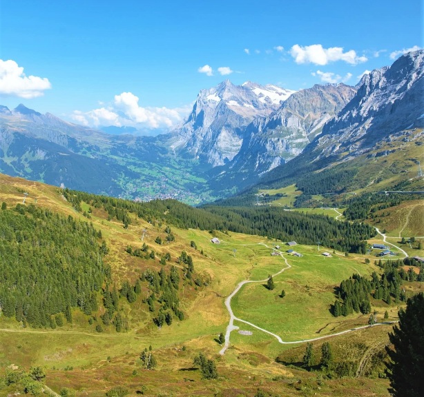 Kleine Scheidegg, Bernese Oberland, Switzerland.