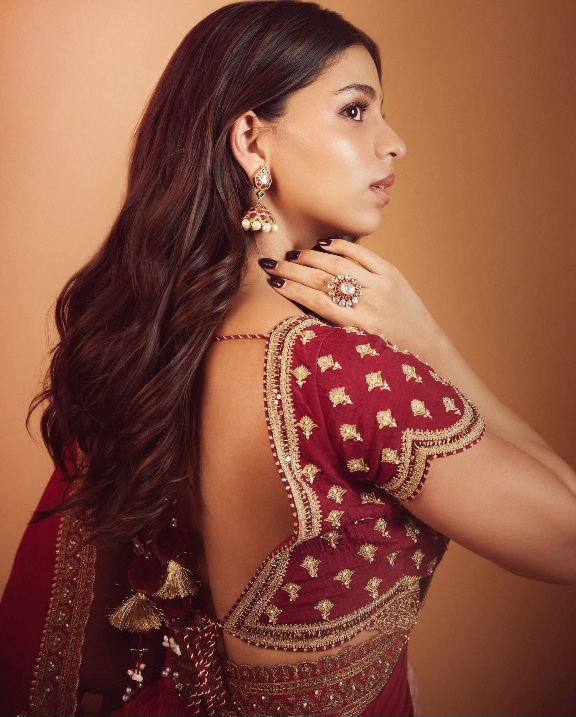 Suhana Khan - Indian Saree Fashion - Indian Saree Blouse Model - Indian Blouse Design - Indian Blouse Fashion - Indian Saree Beauty - Indian Blouse Beauty - Indian Beautiful Leady Actor - Indian Blouse Fashion - Indian Blouse Style - Indian Hot Leady Photo - Indian Blouse Photoshoot - Indian Blouse Shoot