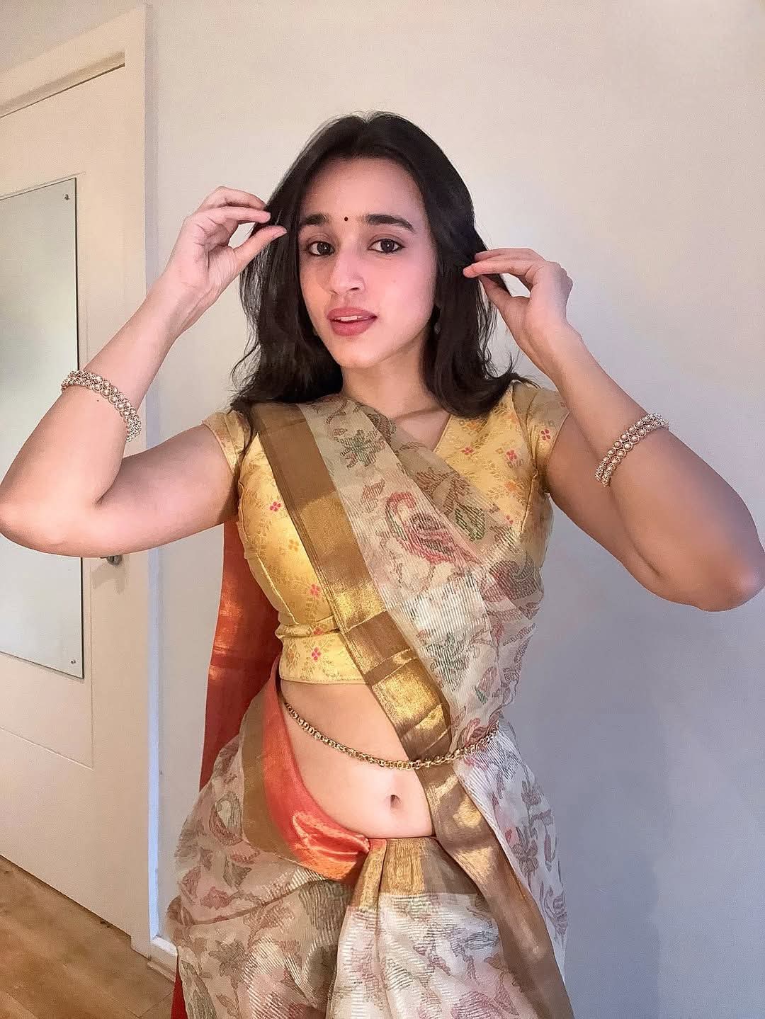 Nuveksha - Indian Saree Fashion - Indian Saree Blouse Model - Indian Blouse Design - Indian Blouse Fashion - Indian Saree Beauty - Indian Blouse Beauty - Indian Beautiful Leady Actor - Indian Blouse Fashion - Indian Blouse Style - Indian Hot Leady Photo - Indian Blouse Photoshoot - Indian Blouse Shoot