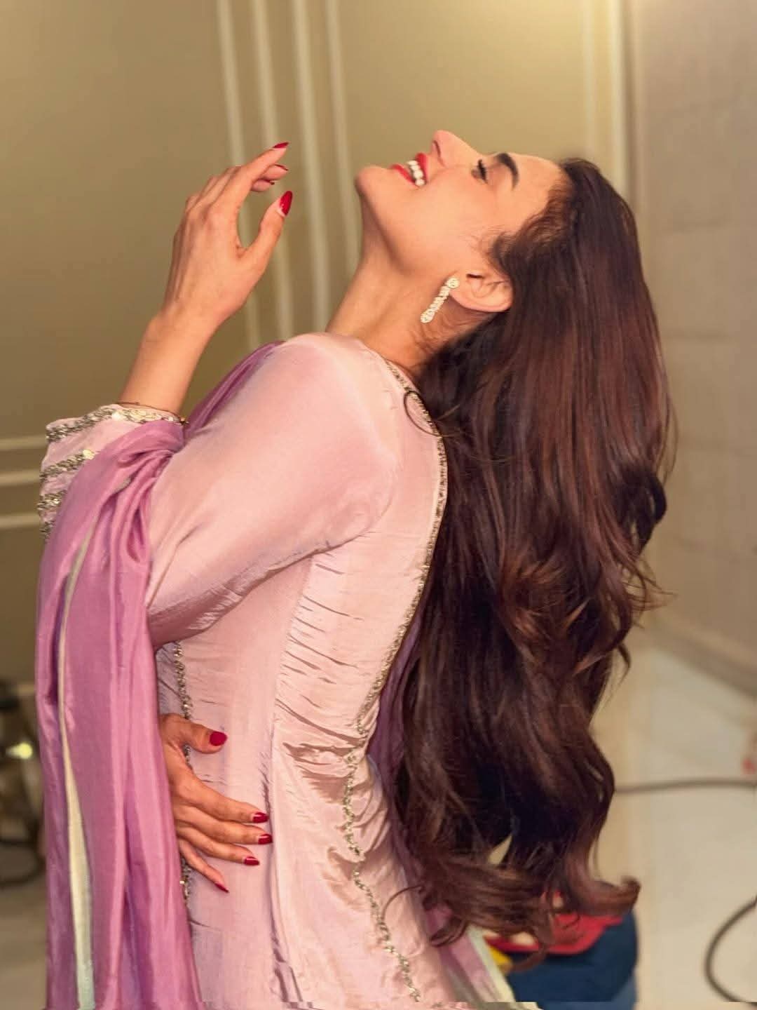 Hira Mani - Pakistan Beautiful Actor - Pakistani Girl Photo - Pakistani Girl Model