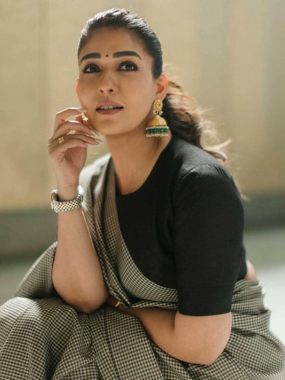 Nayanthara - Telugu Saree Fashion - Telugu Saree Look - Telugu Saree Beauty - Telugu Saree Shoot - Telugu Saree River - Telugu Saree Model - Telugu Saree Sondori - Telugu Saree Lover - Telugu Saree Photoshoot - Telugu Saree Lover - Telugu Saree Style