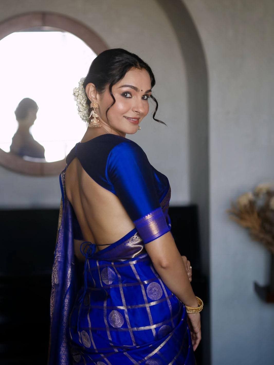Andrea Jeremiah - Indian Saree Beauty - Indian Hot Saree Model - Orange Saree Lover - Indian Backless Blouse Lover - Indian Hot Leady Photo - Indian Saree Shoot - Indian Saree Blouse Fashion - Indian Blouse Design - Indian Saree Blouse Style - Indian Saree Photoshoot