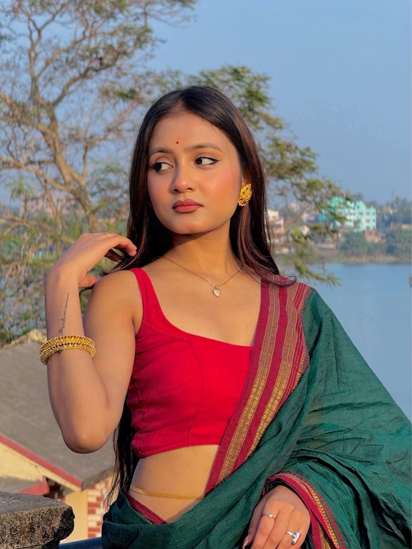 Aditi Roy - Kolkata Saree Blouse Sondori - Kolkata Saree River - Kolkata Saree Blouse Beauty - Kolkata Saree Blouse Style - Kolkata Saree Blouse Shoot - Kolkata Saree Blouse Fashion - Kolkata Saree Blouse Model - Kolkata Saree Blouse Photoshoot - Kolkata Saree Blouse Lover
