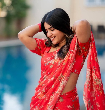 Sravanthi Chokarapu - Indian Saree Blouse Sondori - Indian Saree Blouse Beauty - Indian Saree Blouse Model - Indian Saree Blouse Lover - Indian Hot Girl Photo - Indian Saree Blouse Shoot - Indian Saree Blouse Fashion - Indian Blouse Design - Indian Saree River - Indian Saree Blouse Look - Indian Saree Blouse Style - Indian Saree Blouse Photoshoot
#SravanthiChokarapu #SareeFashion #SareeLover #BlouseStyle #BlouseFashion