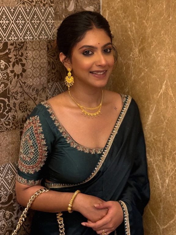 Suvosmita Mukherjee - Kolkata Saree Blouse Sondori - Kolkata Saree Blouse Beauty - Kolkata Saree Blouse Model - Kolkata Saree Blouse Lover - Kolkata Navel Beauty - Kolkata Hot Girl Photo - Kolkata Saree Blouse Shoot - Kolkata Saree Blouse Fashion - Kolkata Blouse Design - Kolkata Saree River - Kolkata Saree Blouse Look - Kolkata Saree Blouse Style - Kolkata Saree Blouse Photoshoot