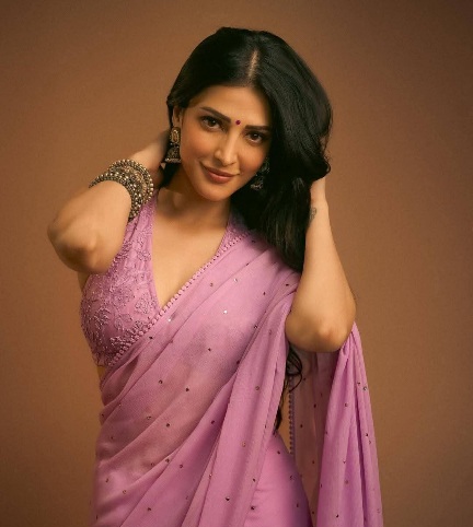 Shruti Haasan - Bollywood Saree Blouse Look - Bollywood Saree Blouse Model - Bollywood Blouse Design - Bollywood Saree Blouse Fashion - Bollywood Saree Beauty - Bollywood Blouse Beauty - Bollywood Beautiful Leady Actor - Bollywood Saree Blouse Style - Bollywood Leady Actor Photo - Bollywood Blouse Photoshoot - Bollywood Blouse Shoot
#ShrutiHaasan #FewLook #Bollywood #Saree #Blouse #SareeLover