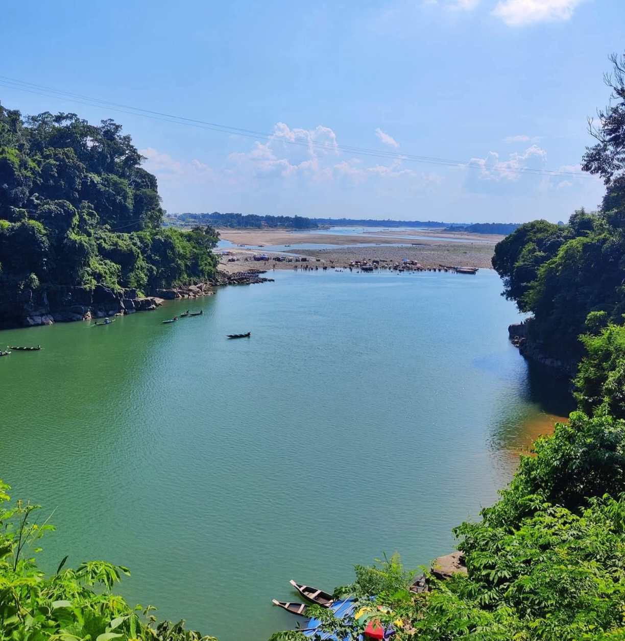 মেঘালয় থেকে বাংলাদেশের জাফলং এর সুন্দর ভিউ।🥰