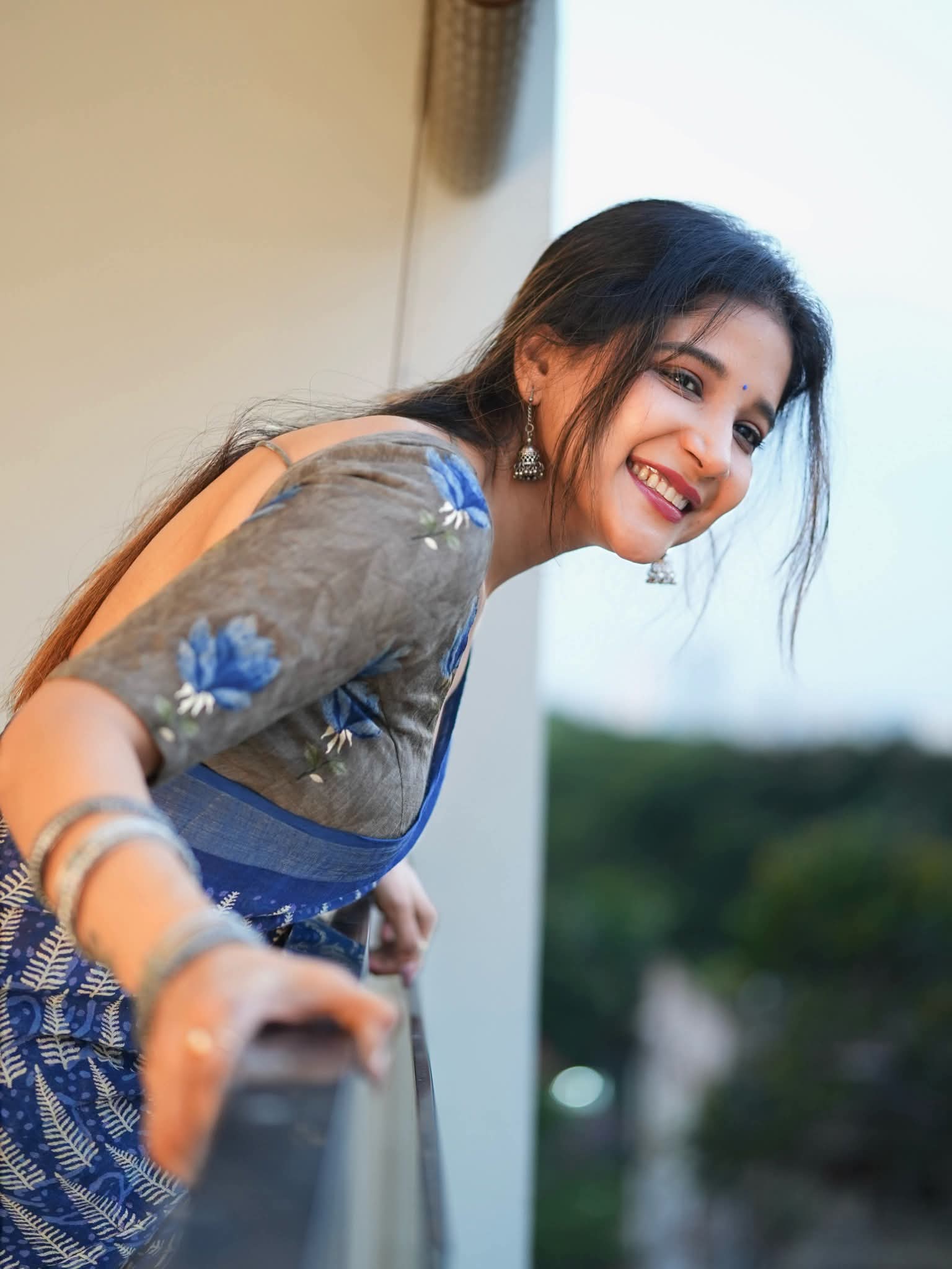Sakshi Agarwal - Telugu Saree Blouse Fashion - Telugu Saree Blouse Beauty - Telugu Saree Blouse Model - Telugu Saree Blouse Lover - Telugu Hot Girl Photo - Telugu Saree Blouse Shoot - Telugu Saree Blouse Sondori - Telugu Saree Blouse Design - Telugu Saree Blouse River - Telugu Saree Blouse Look - Telugu Saree Blouse Style - Telugu Saree Blouse Photoshoot
#SakshiAgarwal #saree #telugu #SareeLover #SareeBeauties