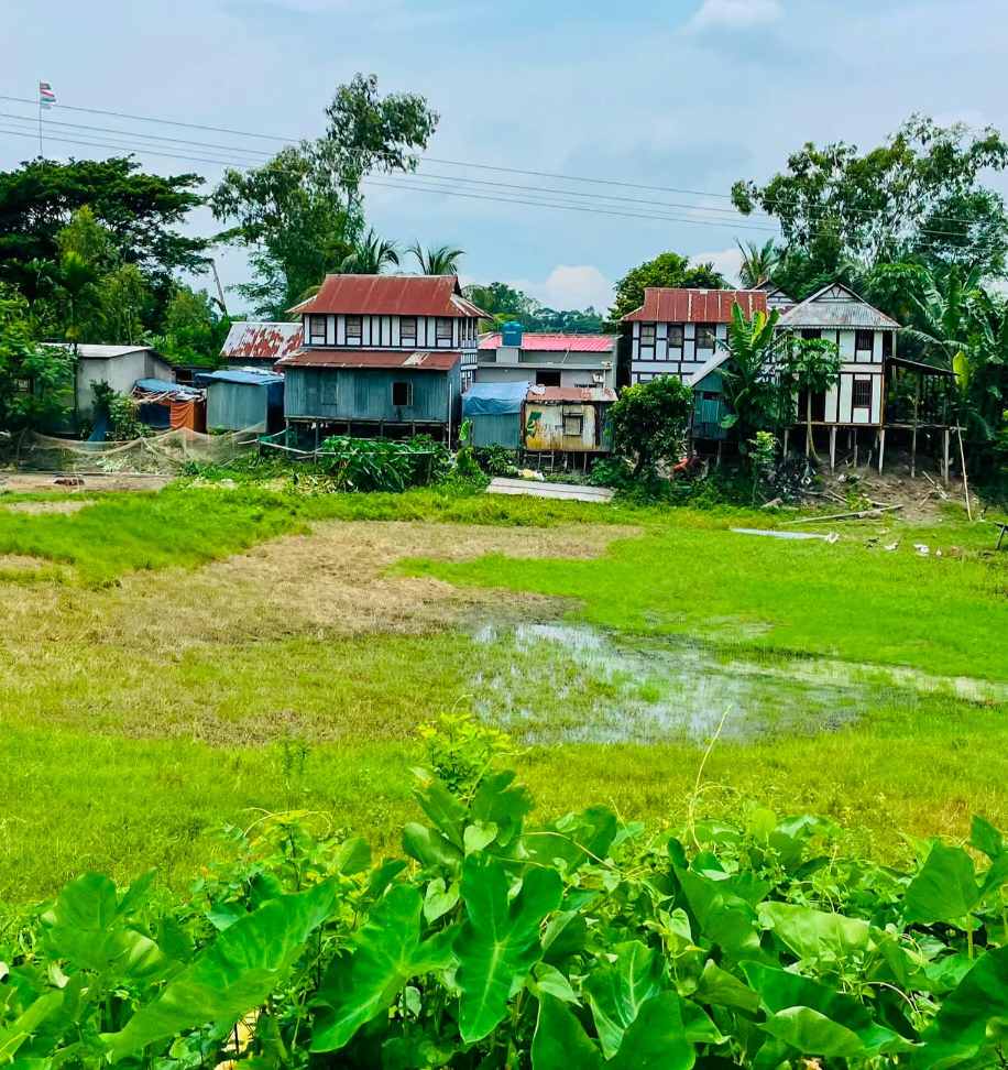 বিক্রমপুরের গ্রামের বাড়ি, মুন্সীগঞ্জ, বাংলাদেশ
#গ্রাম #গ্রামবাংলা #ঘর #প্রকৃতি #মুন্সীগঞ্জ