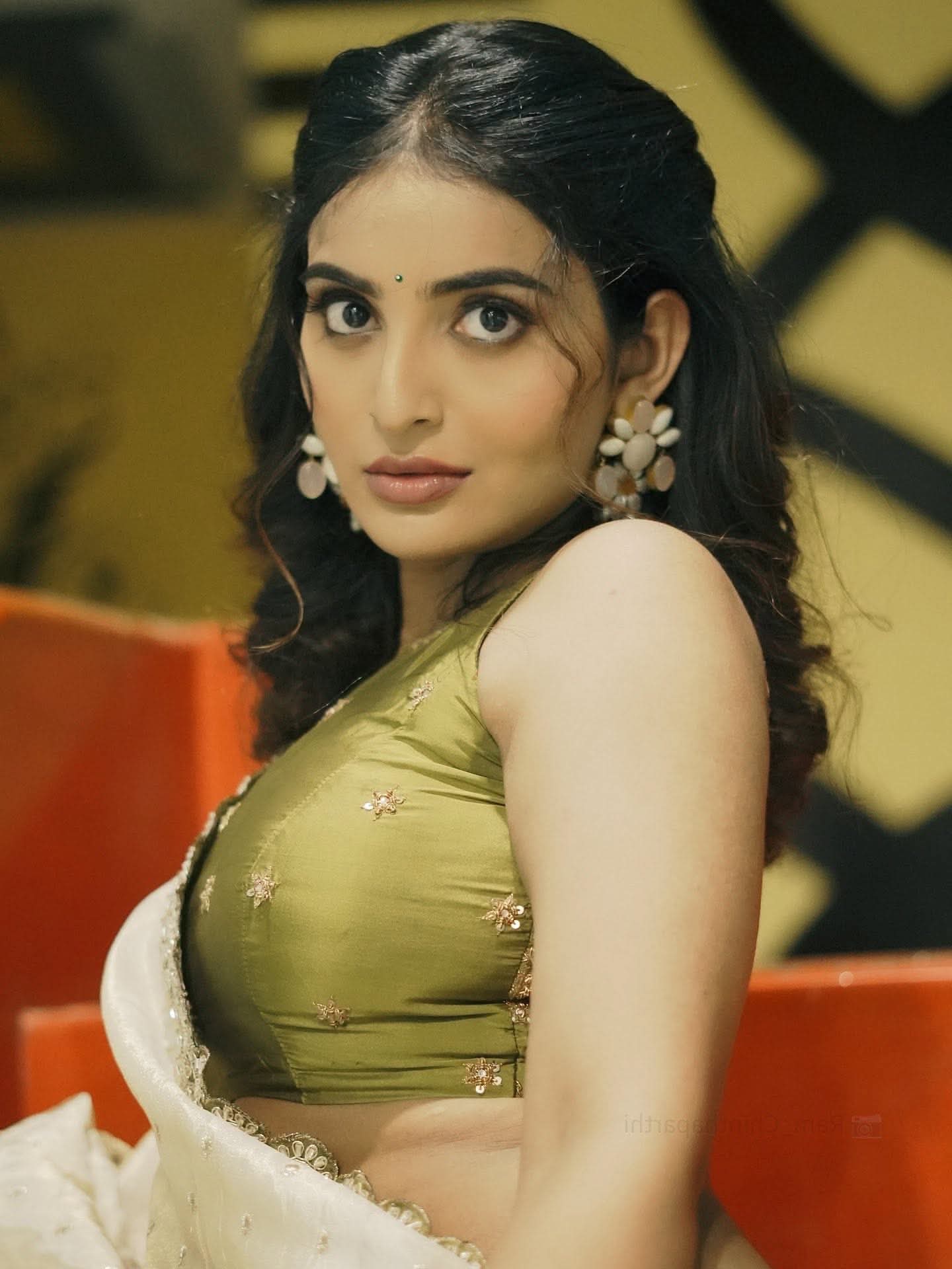 Ananya Nagalla - Indian Saree Blouse Fashion - Indian Saree Blouse Look - Indian Saree Blouse Lover - Indian Saree Blouse Beauty - Indian Saree Blouse Shoot - Ananya Nagalla Hot Sexy Photo - Indian Saree Blouse River - Indian Saree Blouse Model - Indian Saree Sondori - Ananya Nagalla Saree Blouse Style - Indian Saree Blouse Sondori - Ananya Nagalla Saree Blouse Photoshoot
#AnanyaNagalla #SareeStyle #Saree #BlouseFashion #SareeLover