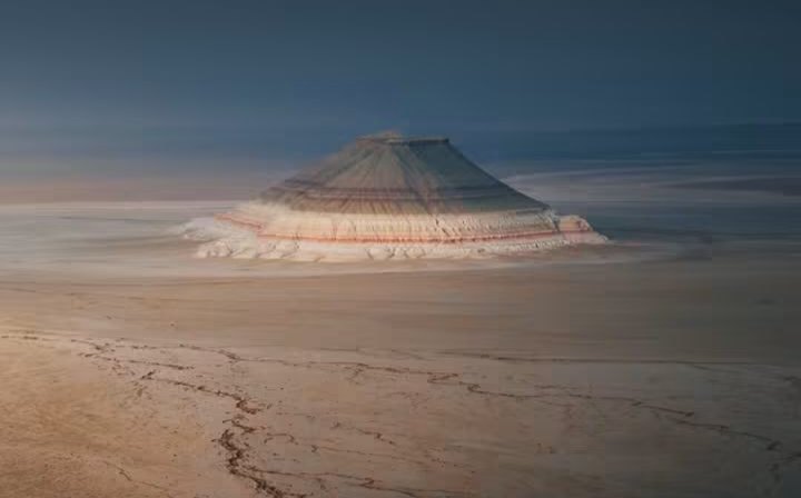 Not a painting, this is Kazakhstan 😲