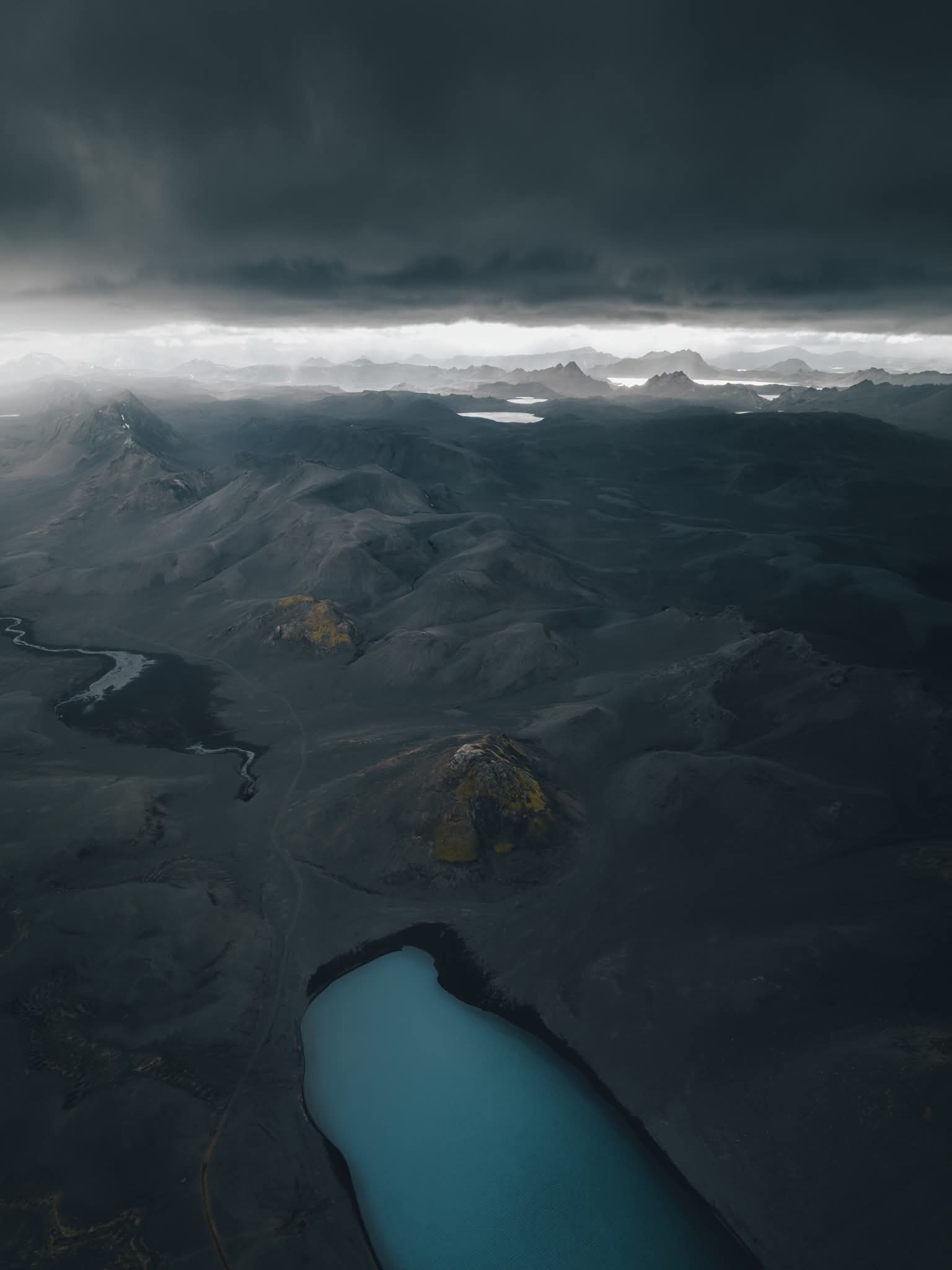 The dark side of Iceland 🖤