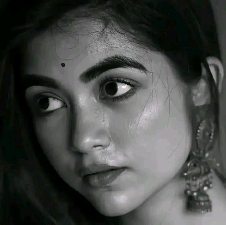 নারীর সৌন্দর্য কখন ফুটে ওঠে?